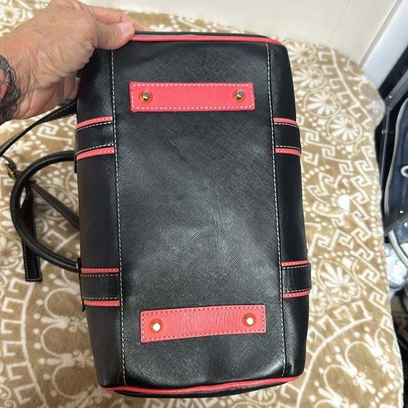 Claudia G Leather Satchel/ Crossbody Bag Made in Colombia Excellent Condition - Picture 9 of 14